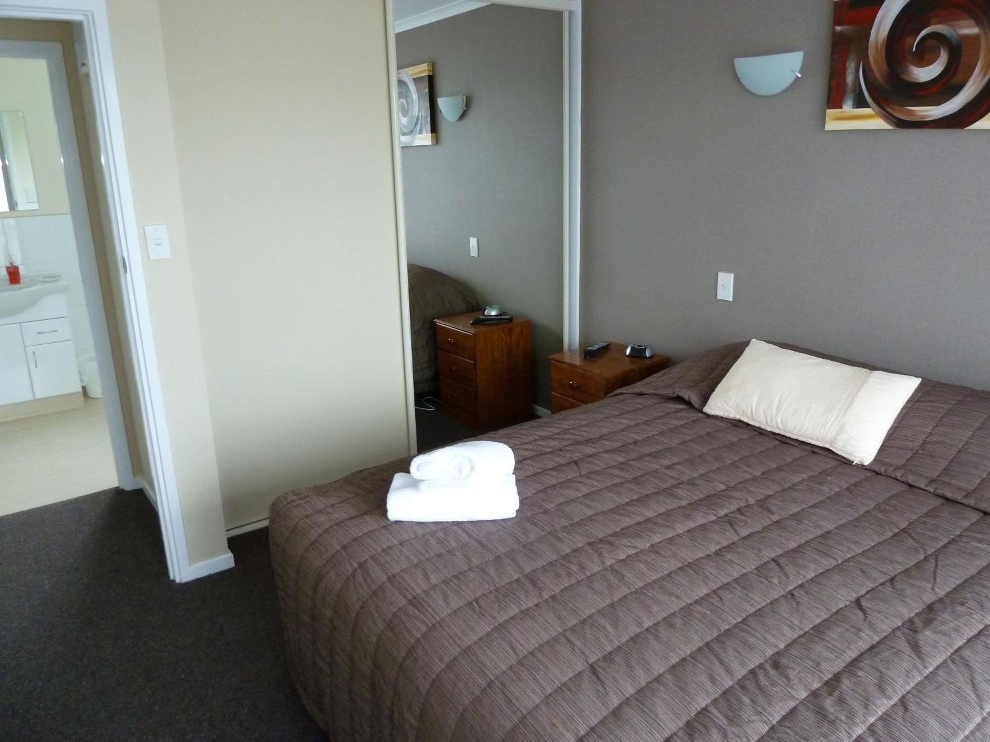Monarch Motel Invercargill Ngoại thất bức ảnh